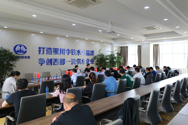 中鐵水務(wù)集團(tuán)黨委副書記、紀(jì)委書記劉占偉調(diào)研銀川西線供水項目召開廉潔提醒座談會